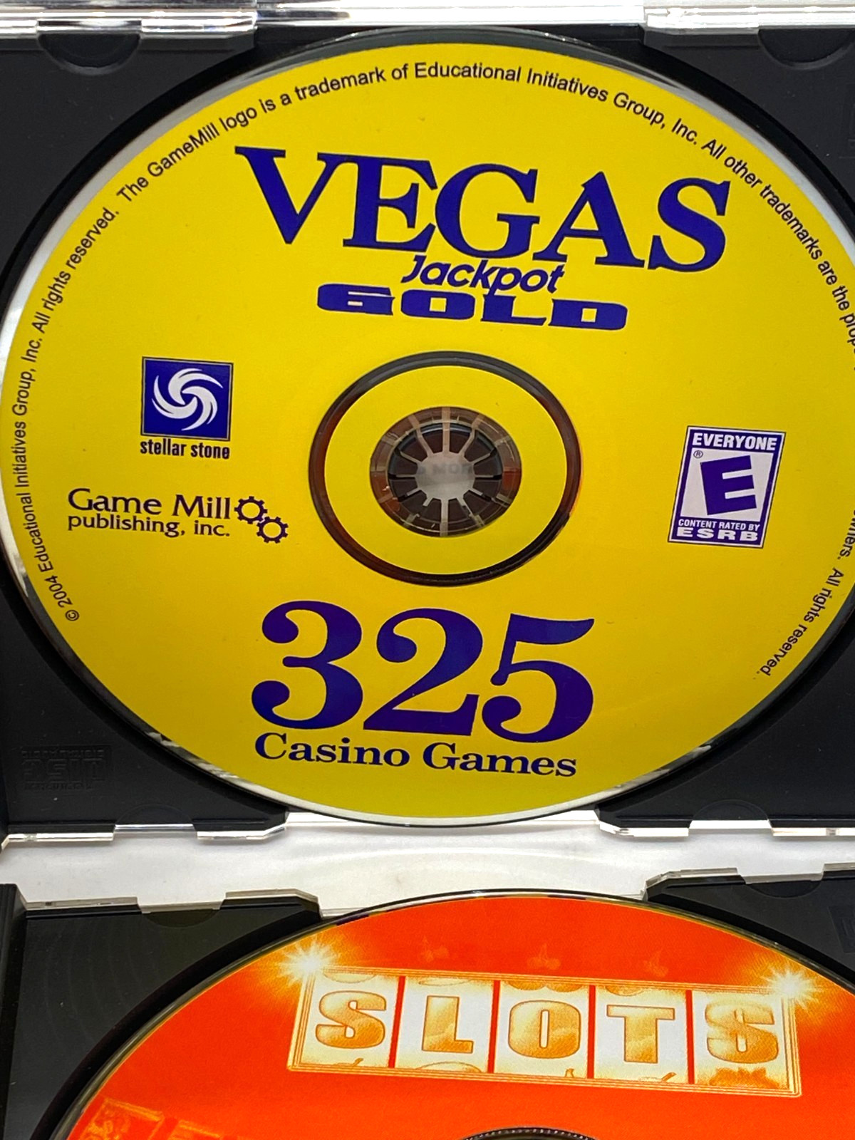 2 Discs of PC Computer Games: Vegas Jackpot Gold / 500 plus slots Jackpot Gold