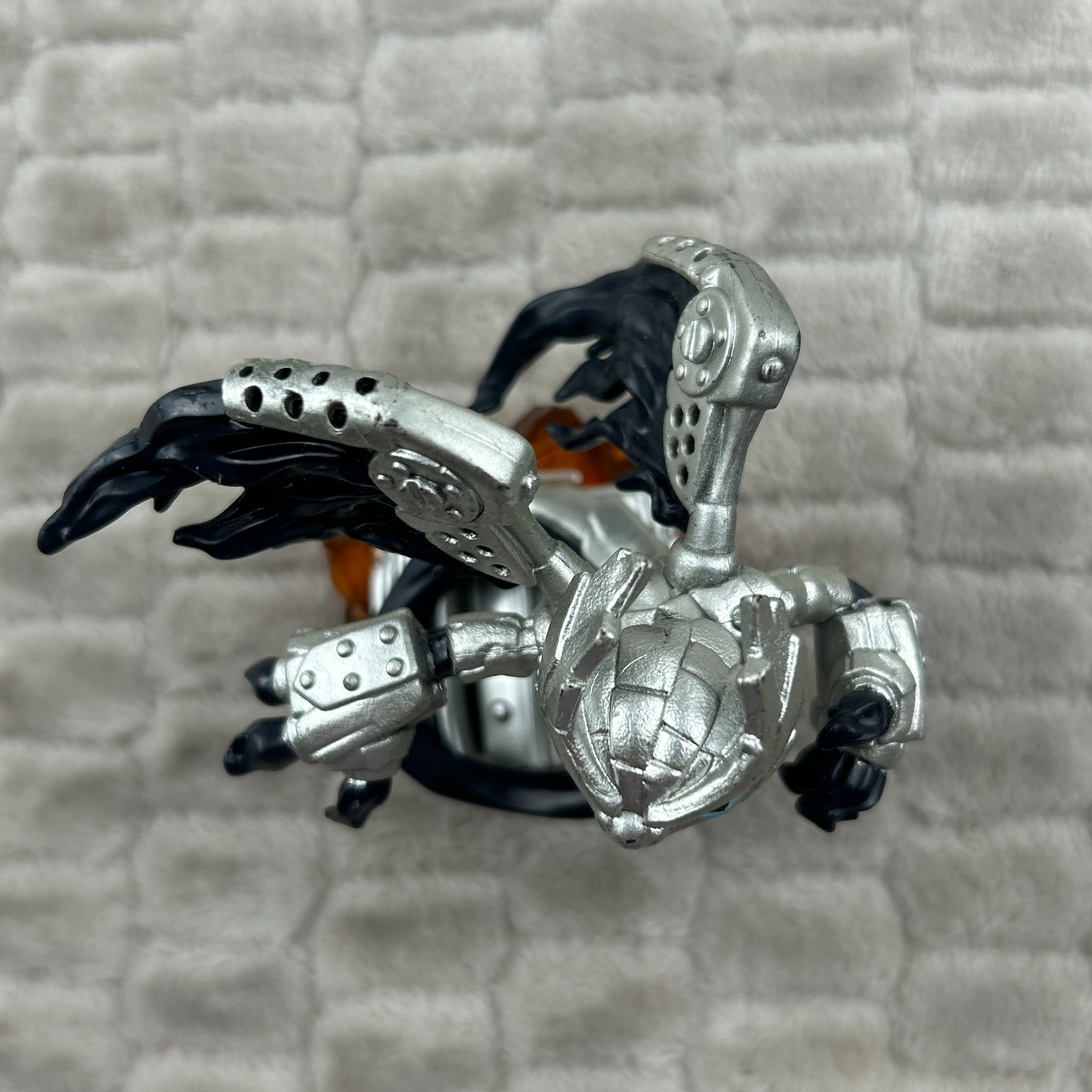 Skylanders SuperChargers Dark Spitfire & Dark Hot Streak Vehicle & Idol