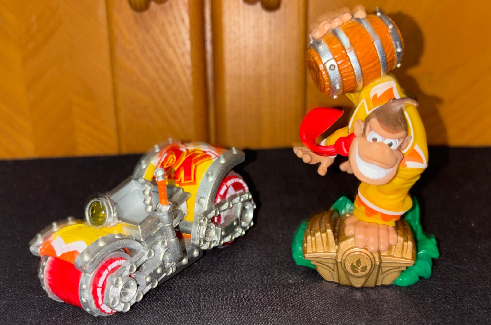 Skylanders Amiibo – Superchargers Turbo Charge Donkey Kong & Barrel Blaster