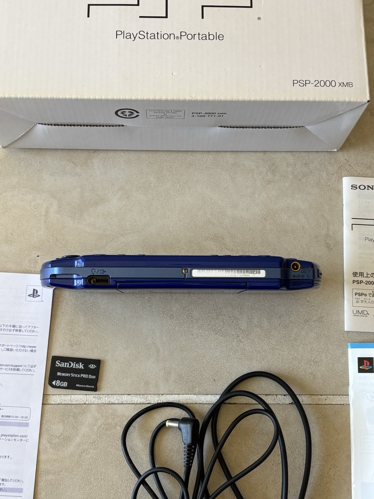 PSP-2000 Value Pack Deep Blue Slim & Lite console Complete system US Seller