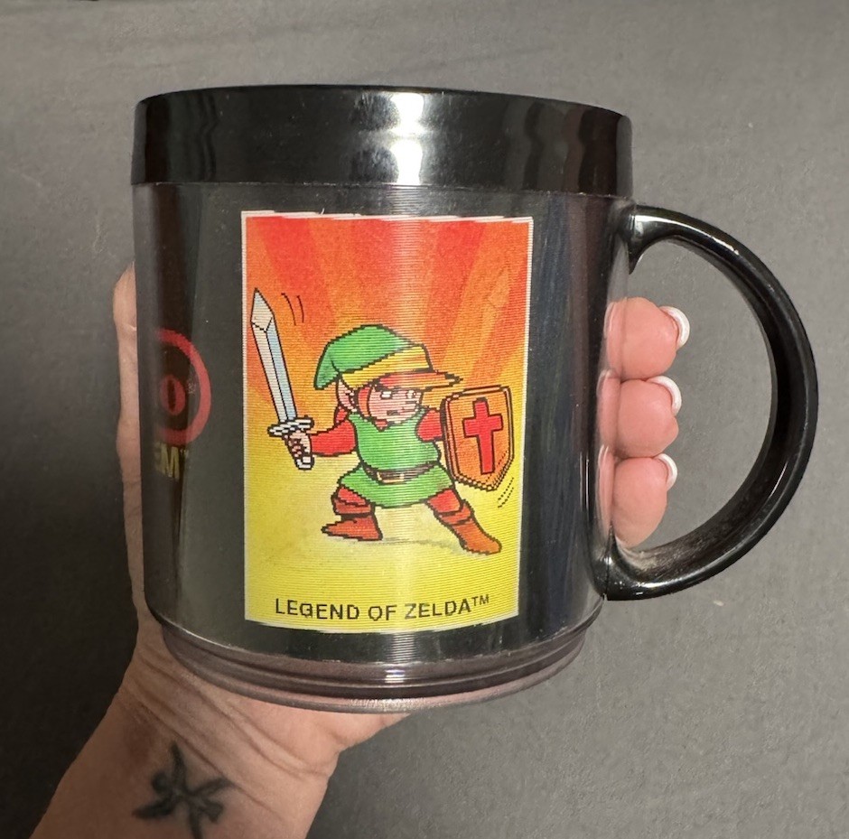 Vintage Nintendo Cereal System Holographic Motion Mug + Bonus Zelda Lenticular