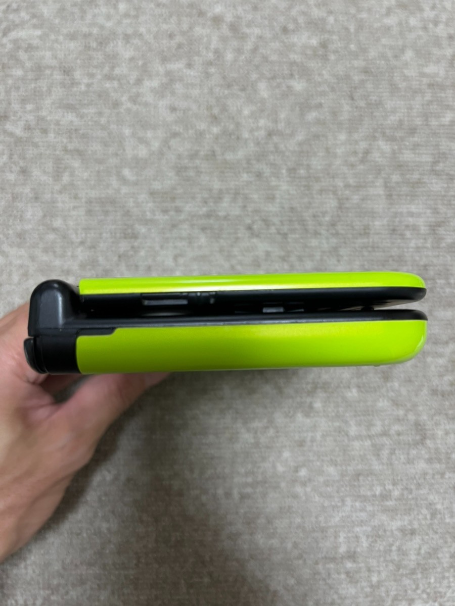 New Nintendo 3DS XL LL Black Lime Console region Japanese B956
