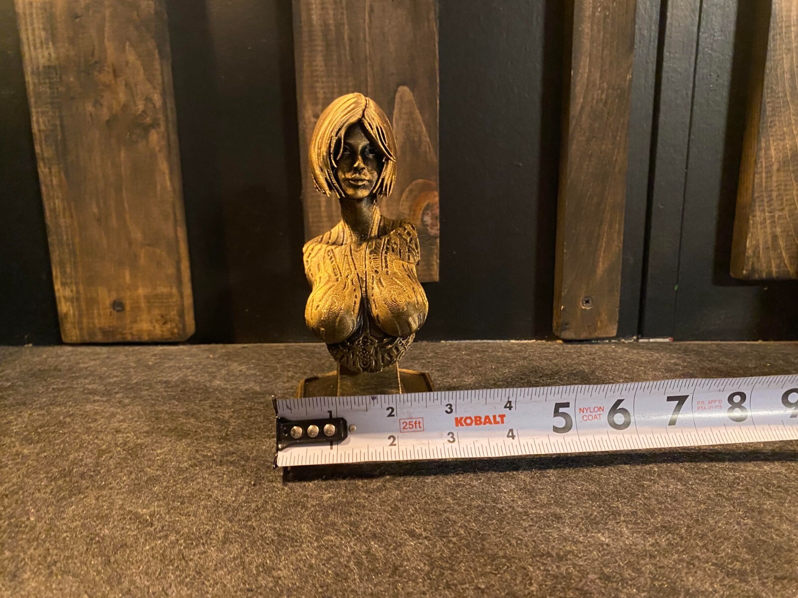 Halo Cortana Gold Statue 6inches tall