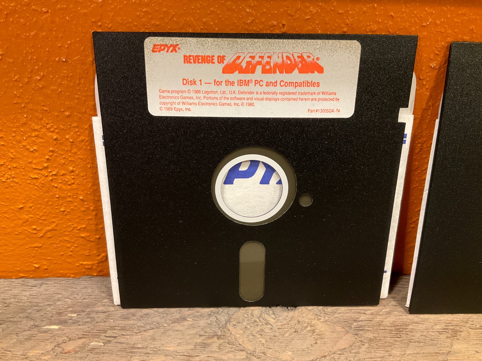 Vtg Revenge of Defender EPYX Disk 1-3 IBM PC & Compatibles Game