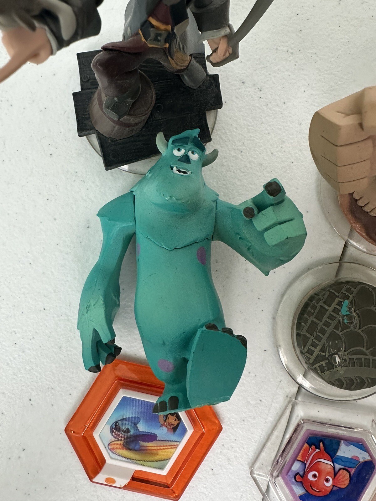 Disney Infinity 10 Pc Lot Figures & More – Wreck It Ralph, Cars, Mickey Mouse