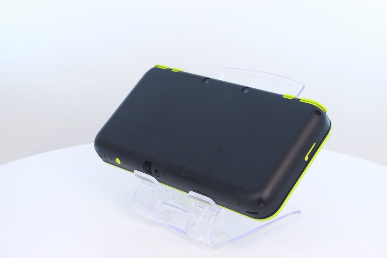New Nintendo 2DS LL XL Lime Black [Rank :A]