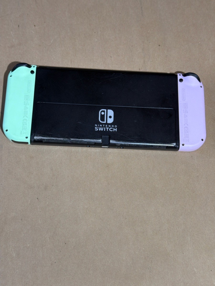 NINTENDO SWITCH HANDHELD – OLED – HEG-001 (B33006929)