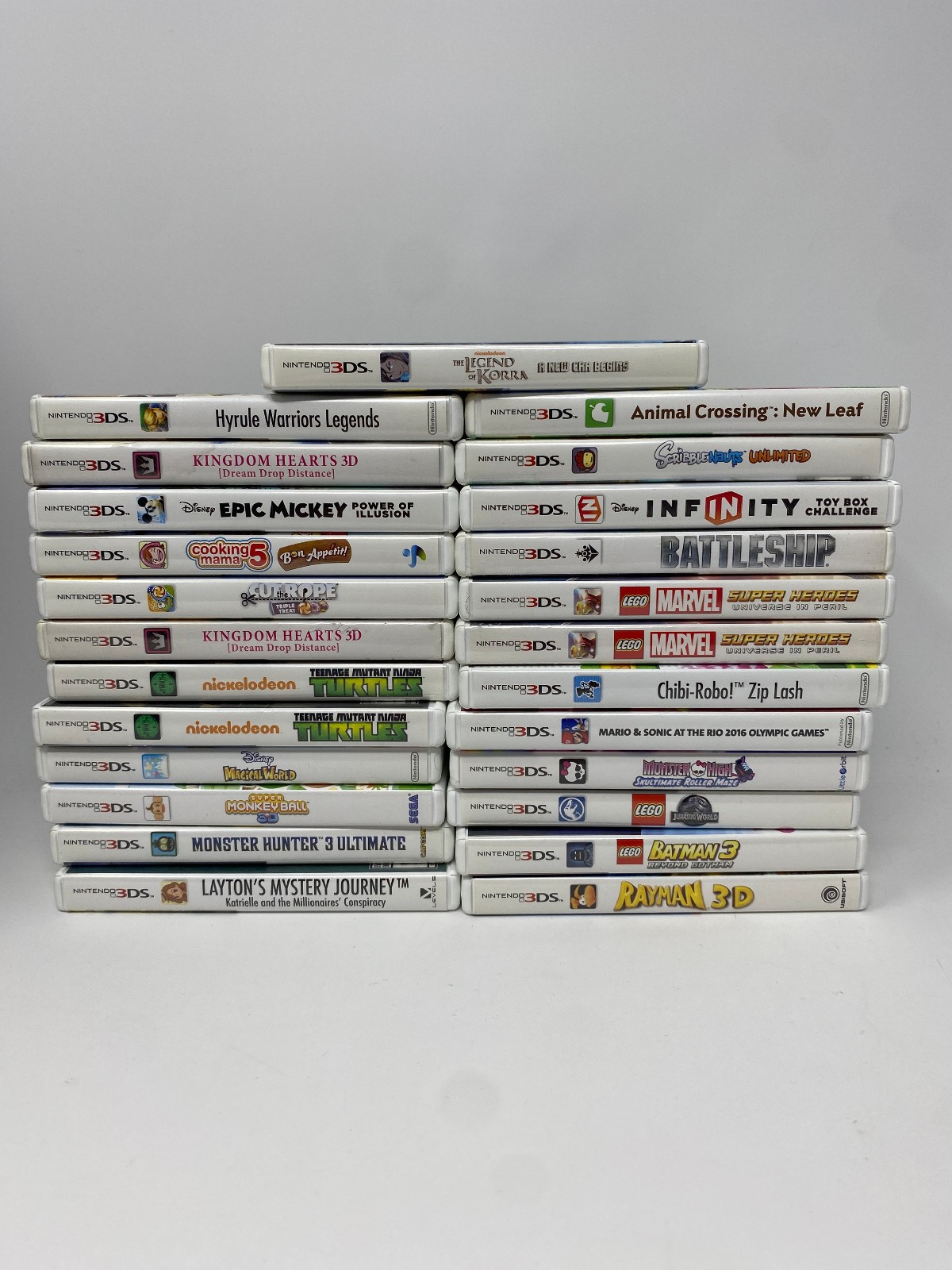 Lot of 25 Nintendo 3DS Cases Only Hyrule Kingdom Hearts Laytons Turtles Mama