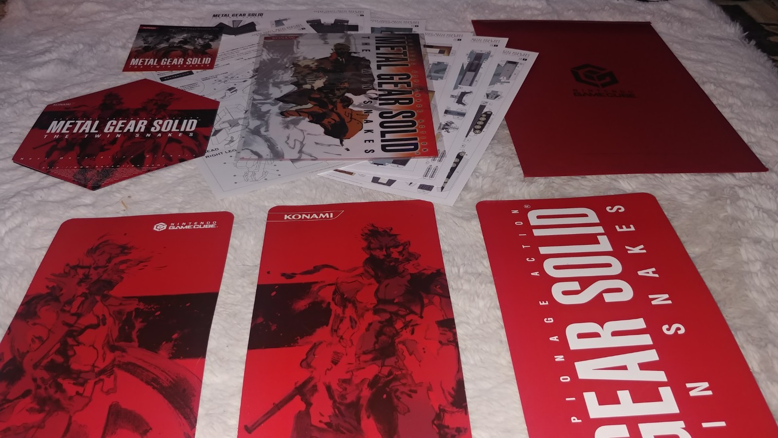 Metal Gear Solid Twin Snakes Promotional Store Standee lot Nintendo GameCube NFR