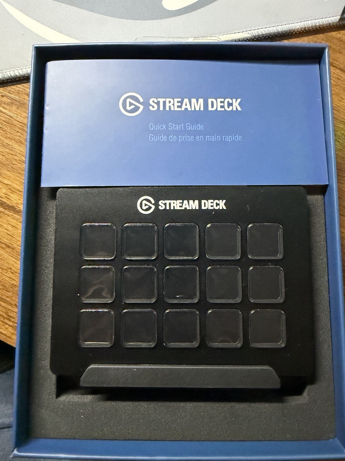 Elgato Stream Deck Live Content Creation Controller – Black, 15 Keys