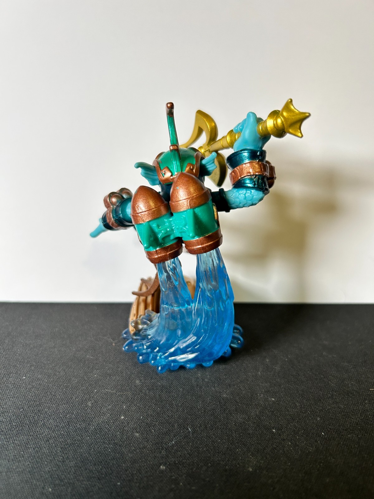 Skylanders Super Chargers Deep Dive Gill Grunt And Vehicle Reef Ripper SET