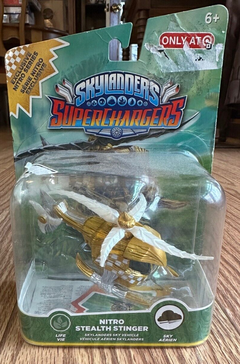 2014 Skylanders Superchargers (Nitro Stealth Stinger) – New – Target Exclusive.