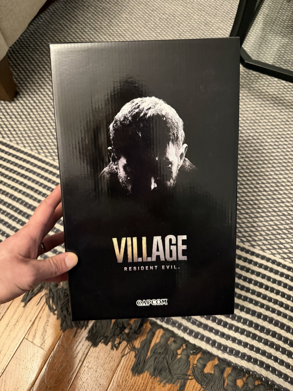 Resident Evil 8 Village Collector’s Chris Redfield Statue Figure BOX ONLY!