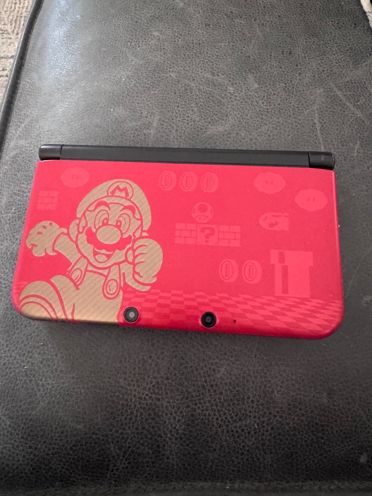 Nintendo 3DS Handheld System – Flame Red