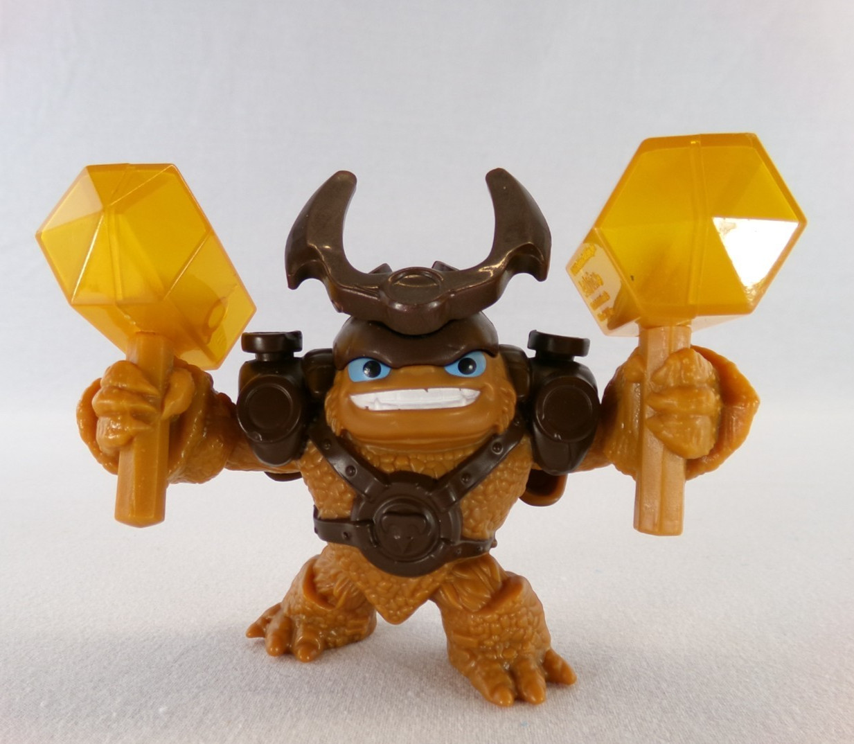 MCDONALD’S SKYLANDERS TRAP TEAM WALLOP TRAP MASTER FIGURE 2015 WORKS – EUC