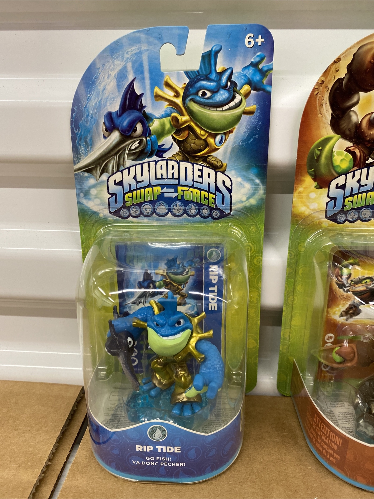 SKYLANDERS SWAP FORCE RIPTIDE AND SCORP FIGURES FREE SHIPPING IN A BOX FAST
