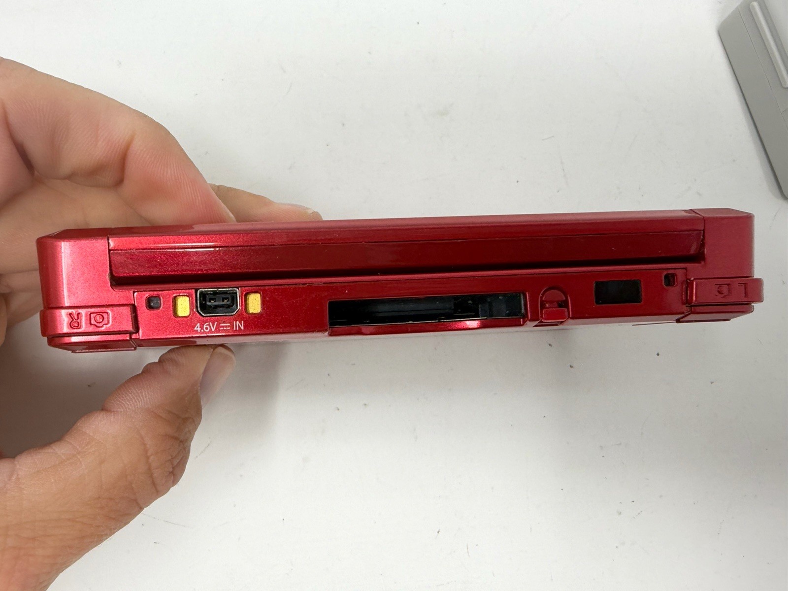 Nintendo 3DS Flame Red CTR-001 Handheld Console With Stylus & Charger Working