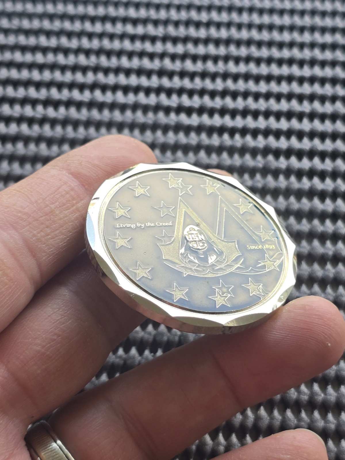 Assassin’s Creed Challenge Coin US NAVY Ubisoft Unity Origin Black Flag Odyssey