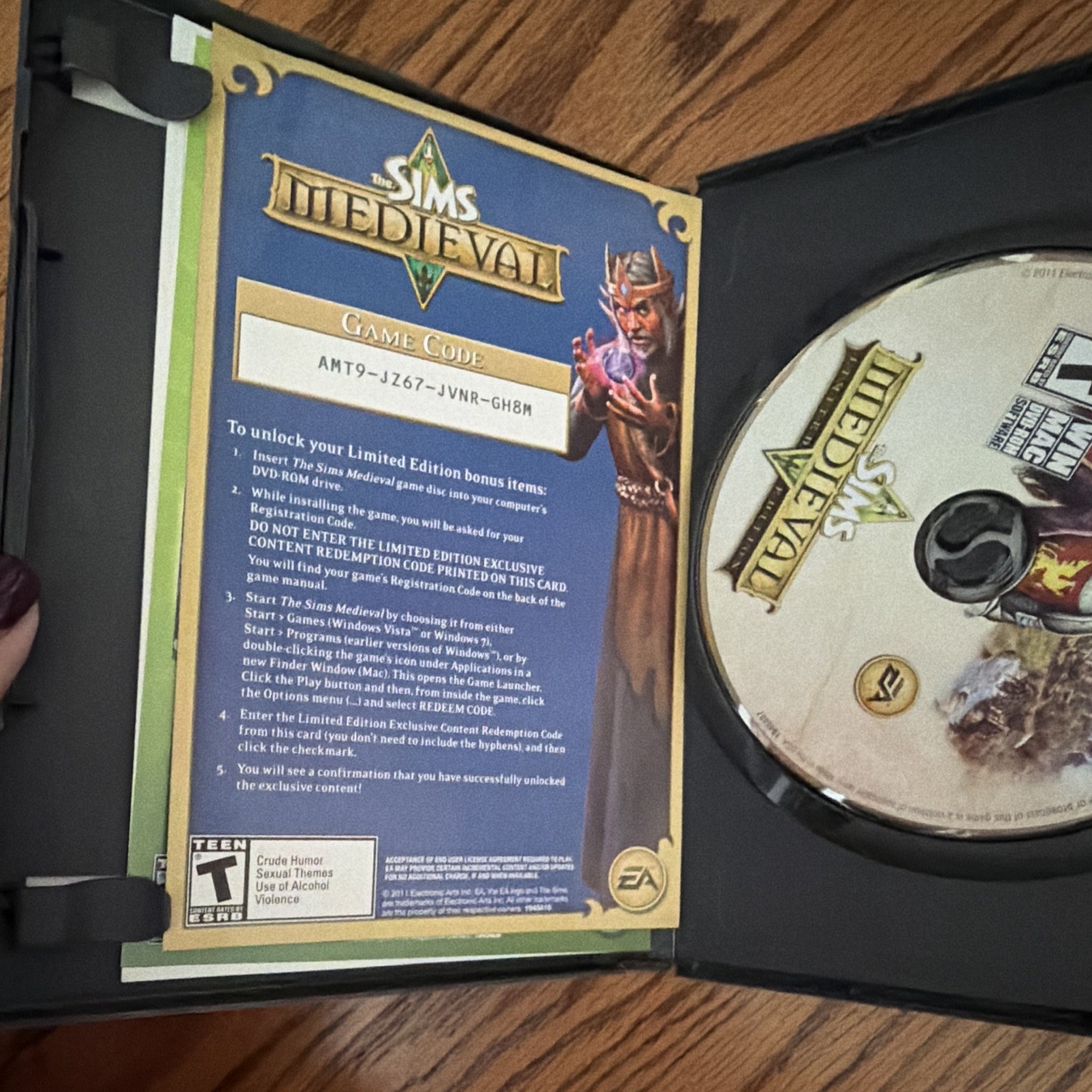 EA The Sims Medieval Limited Edition PC DVD-ROM Simulation Game T-Teen 2011