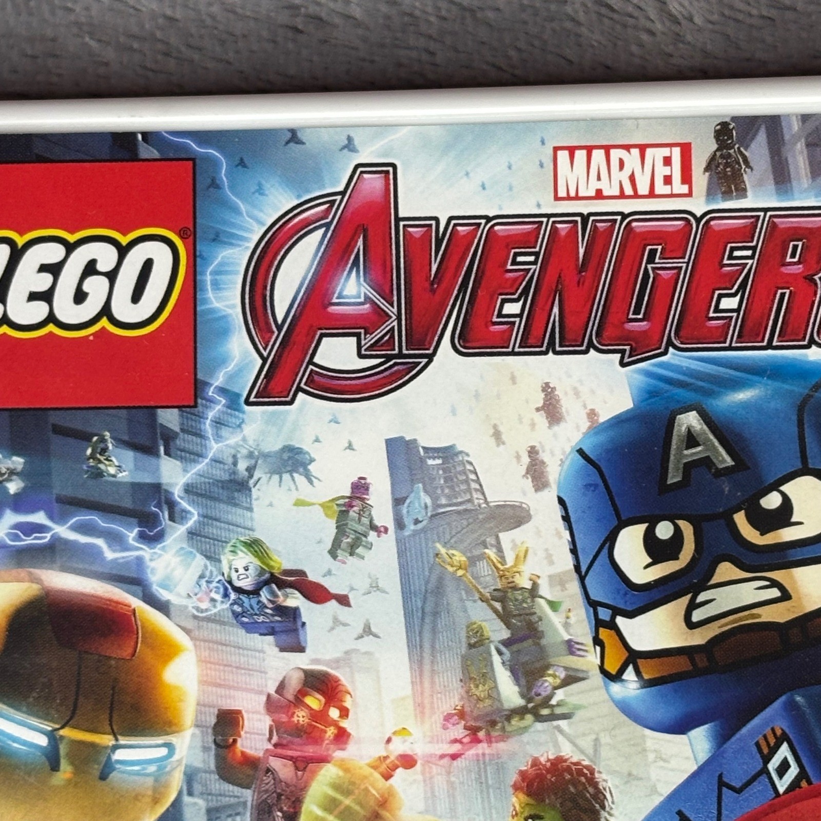 LEGO Marvel Avenger Nintendo 3DS Game Complete CIB Iron Man Captain America Hulk