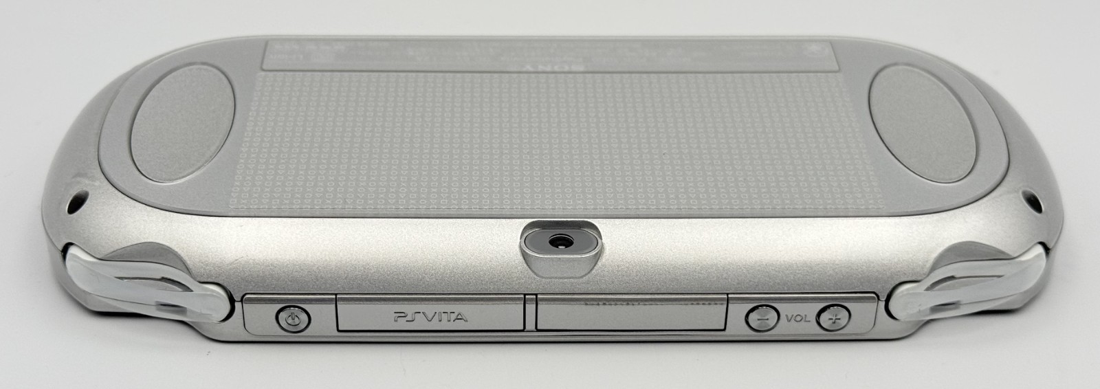 Sony PS Vita PCH-1000 PCH 1000 Console Silver w/16GB memory Very Rare – Mint