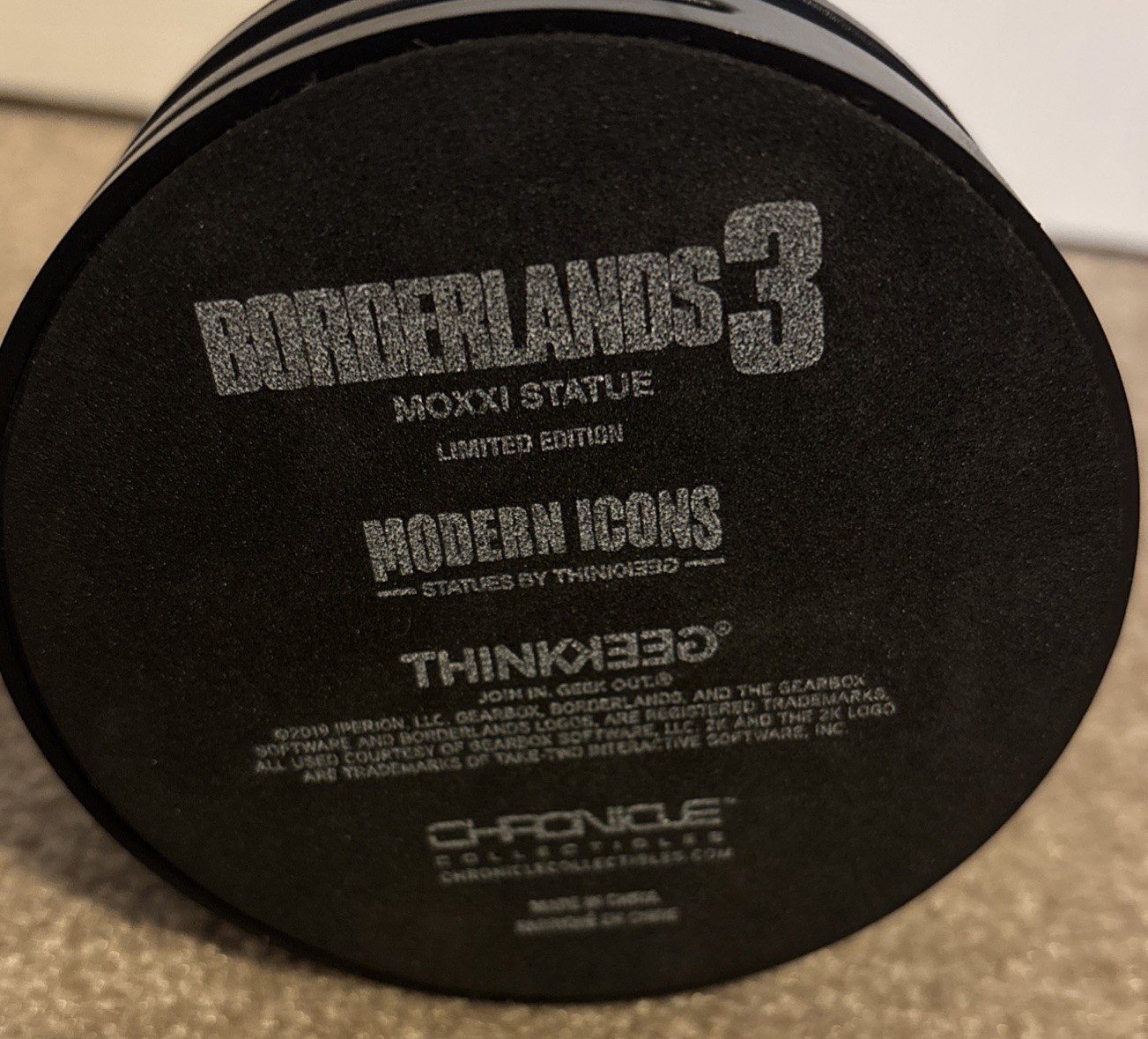 Borderlands 3 Modern Icons #10 Moxxi 10” Statue by Thinkgeek No Box