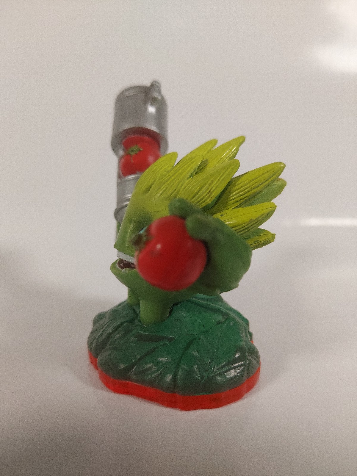 Skylanders Trap Team Figures ● Bushwhack • Food Fight • Snap Shot ● Activision