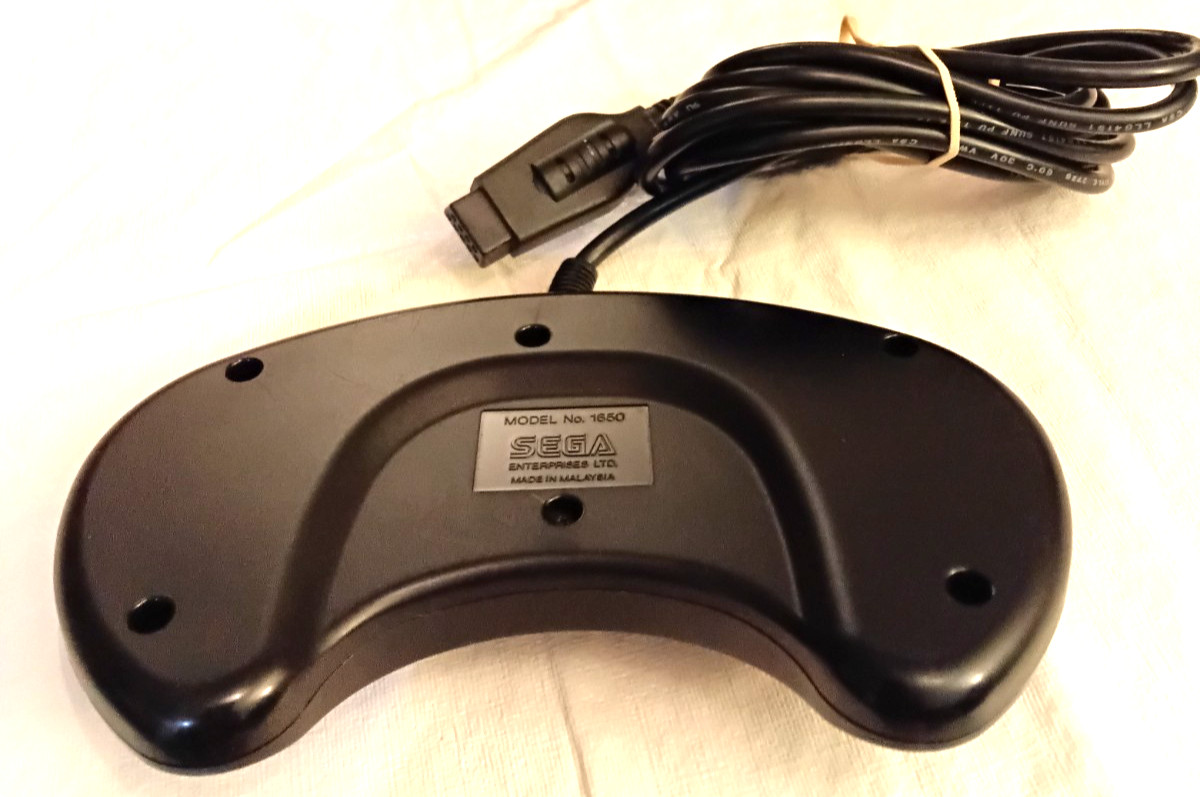 Sega Genesis Console MK-1631A Complete Hook-Ups & Controller Work Perfectly!