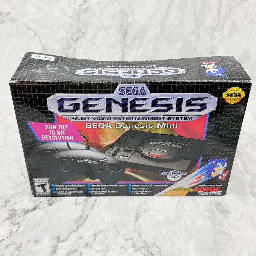 SEGA Genesis Mini Home Game Console 30th Anniversary 2019 Boxed Complete Clean!