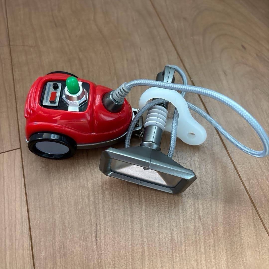 Luigi’s Mansion Poltergust Vacuum Cleaner Keychain (Prize Item)