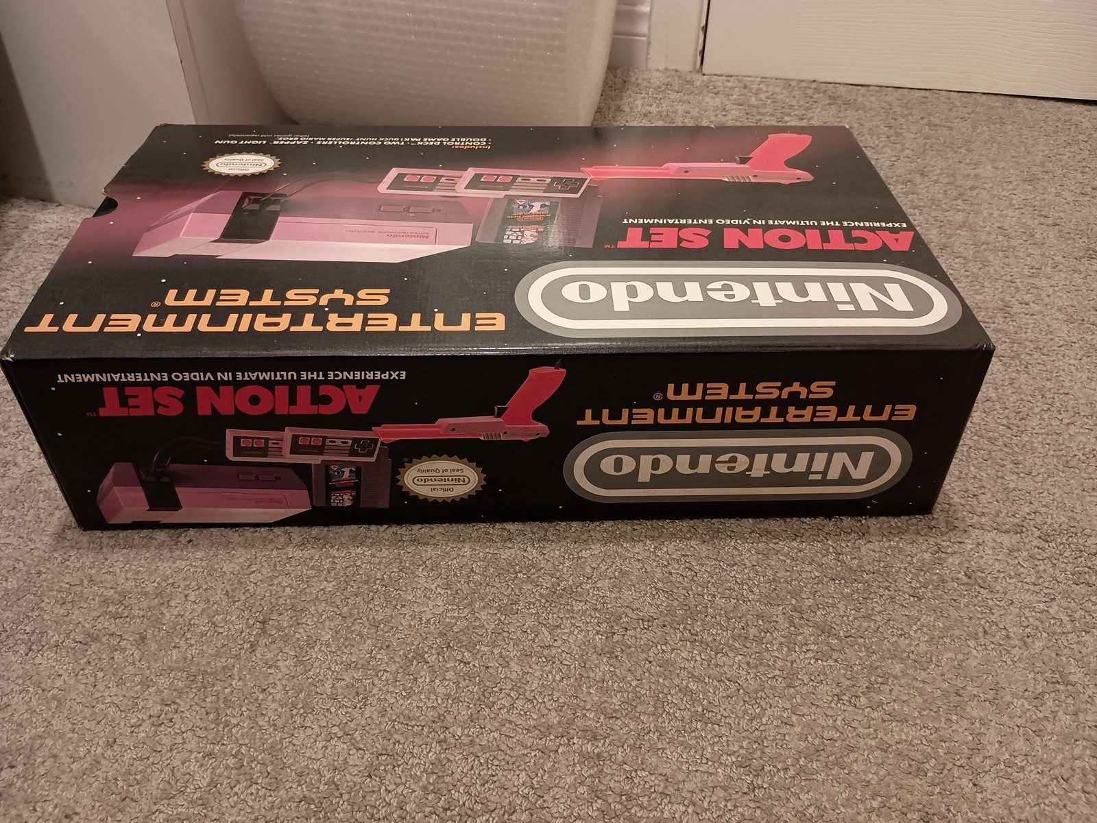 Nintendo Entertainment System Action Set Console Bundle – Great Shape!