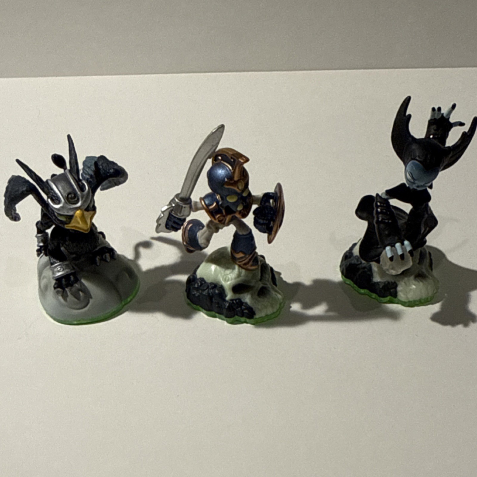 Activision Skylanders Giants Portal of Power USB Powered with 15 Figures