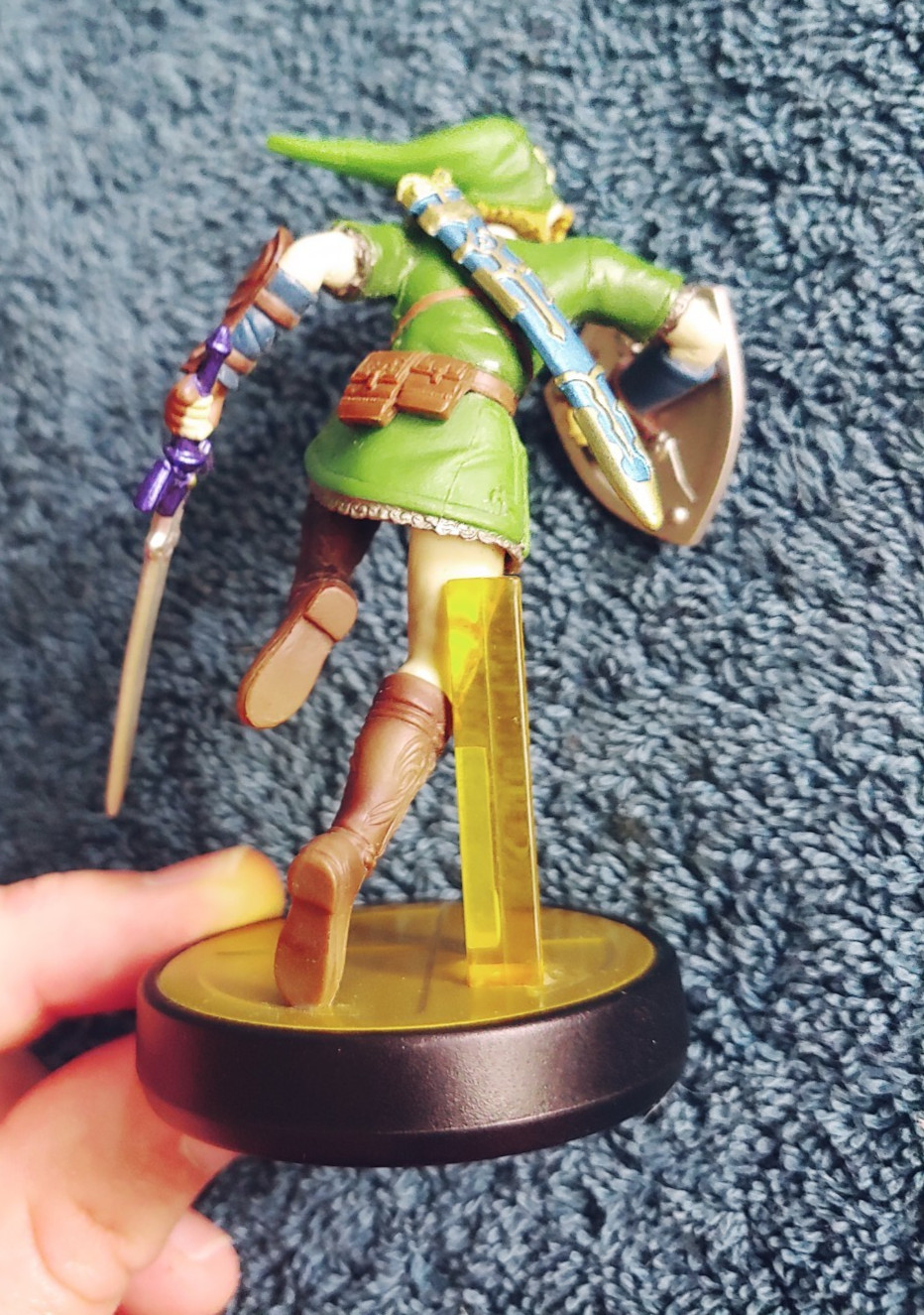 Nintendo Amiibo – Link – The Legend of Zelda – Figure Only