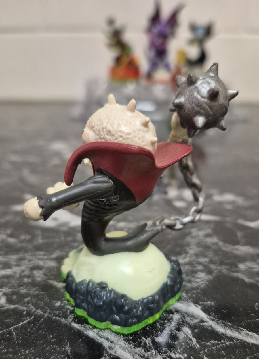 Skylanders Spyro’s Adventure Character Bundle Giant Skylanders Series 1 & 2 2012