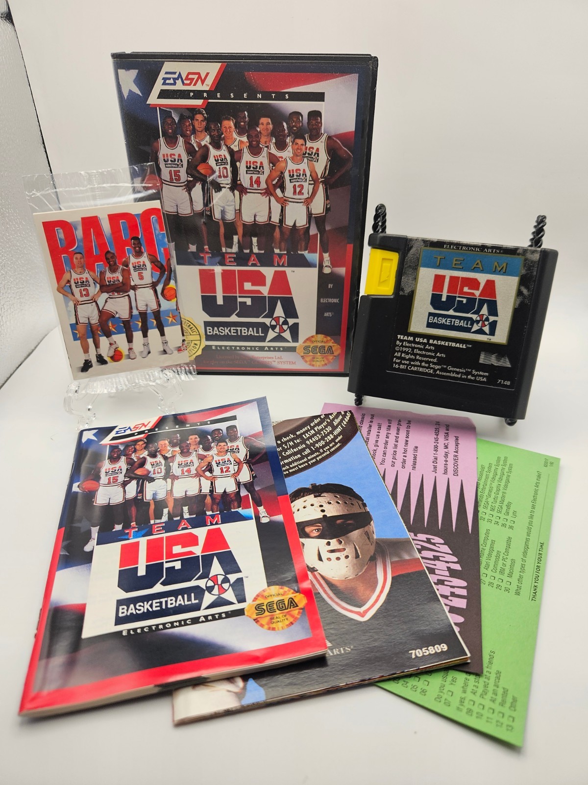 Team USA Basketball (Sega Genesis) COMPLETE w/ Reg and Sealed Collector Cards!