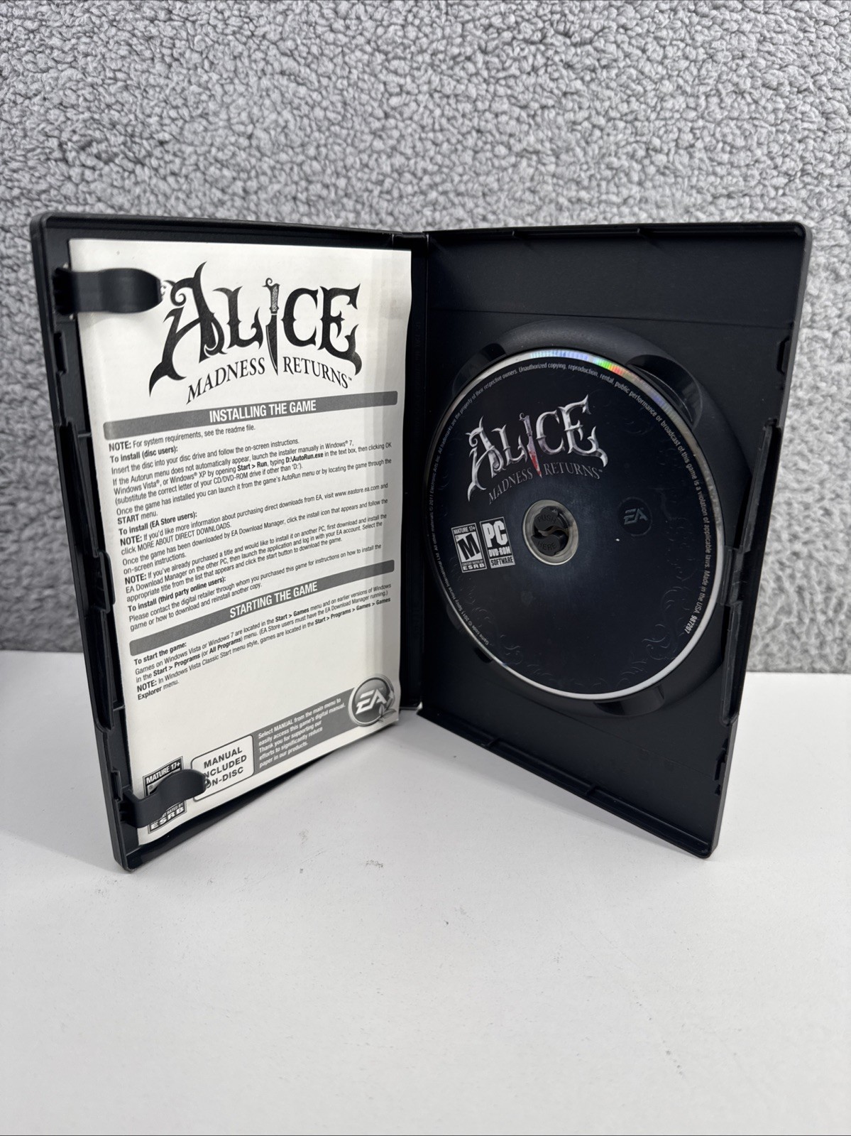 Alice: Madness Returns (PC Video Game 2011) Includes Disc, Paper Insert + Key