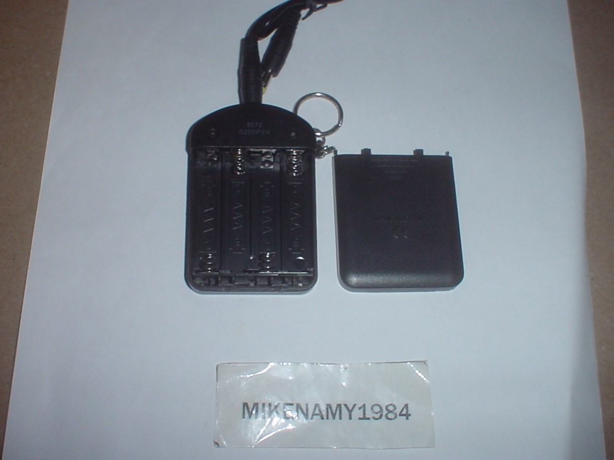 Sony PSP MadCatz! External Battery Pack Clean Battery Compartment uses 4 “AAA”
