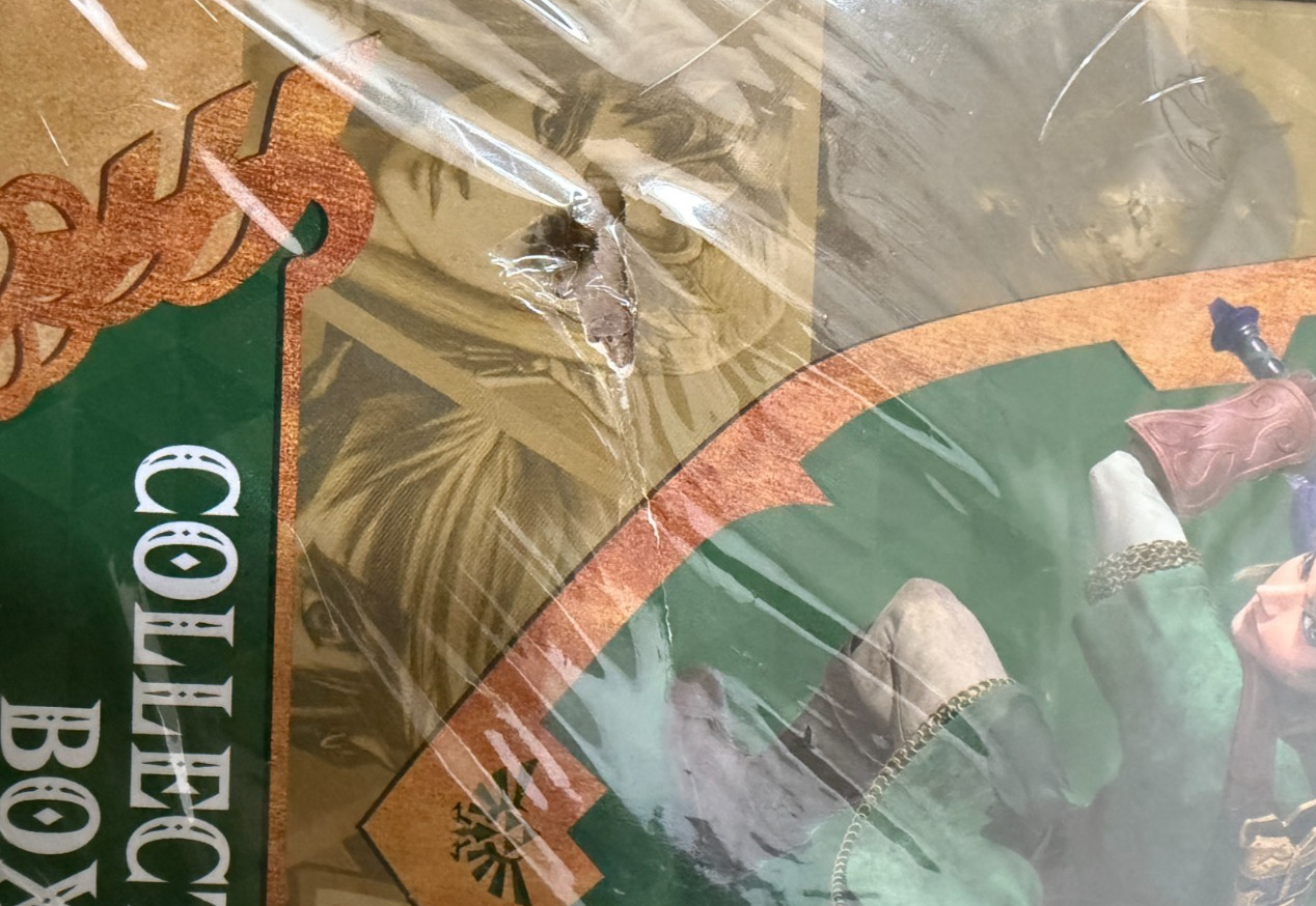 NEW The Legend of Zelda Culture Fly Collector’s Box 2020 Sword Shield Bottle