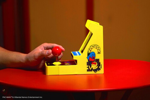 MyArcade DGUNL-7073 Joystick Player Pac-Man Portable Retro Arcade [New ]