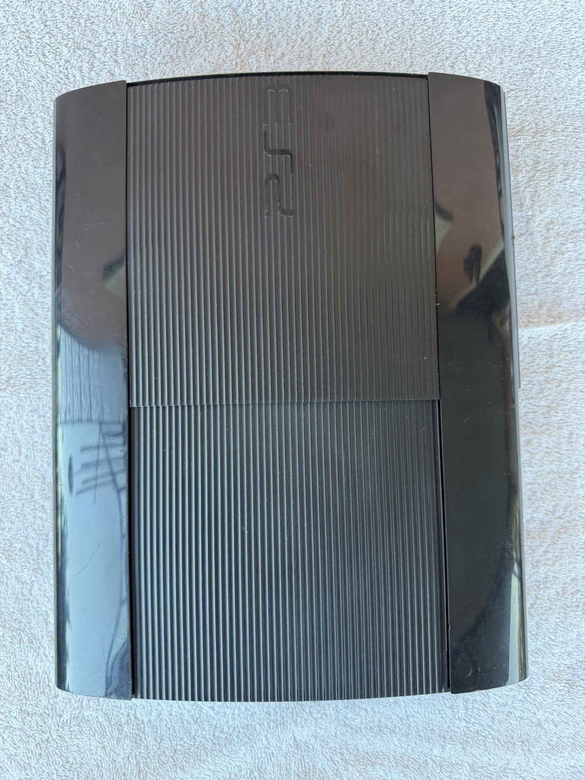Sony PlayStation 3 PS3 Super Slim 250G Bundle + 12 Games, Controller & Wires