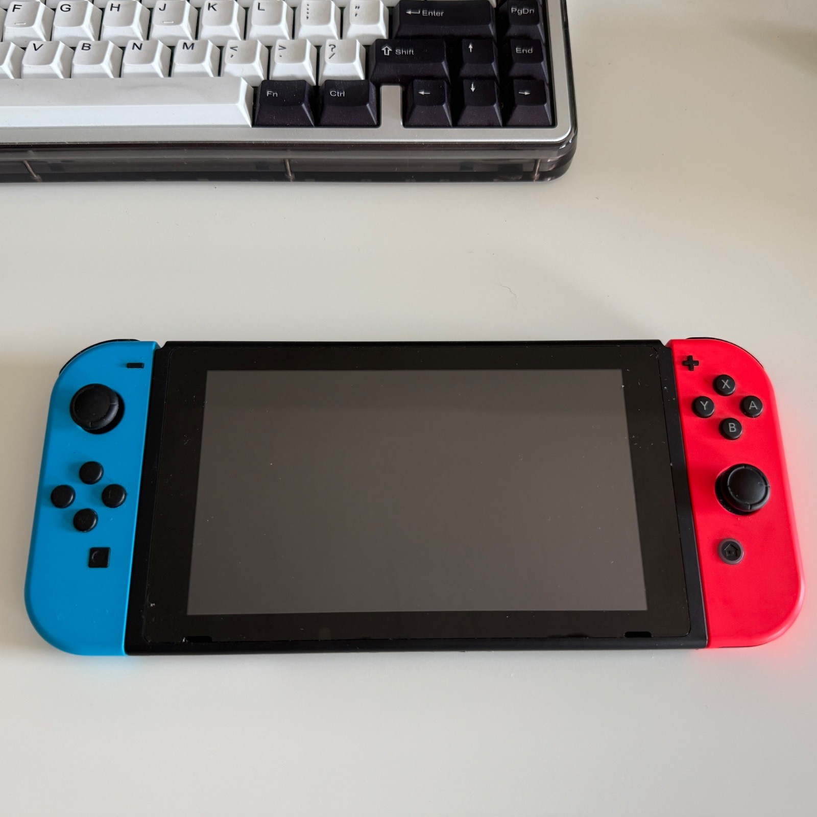Nintendo Switch Console Blue Red Joy-Cons Bundle Dock Charger 128GB Tested