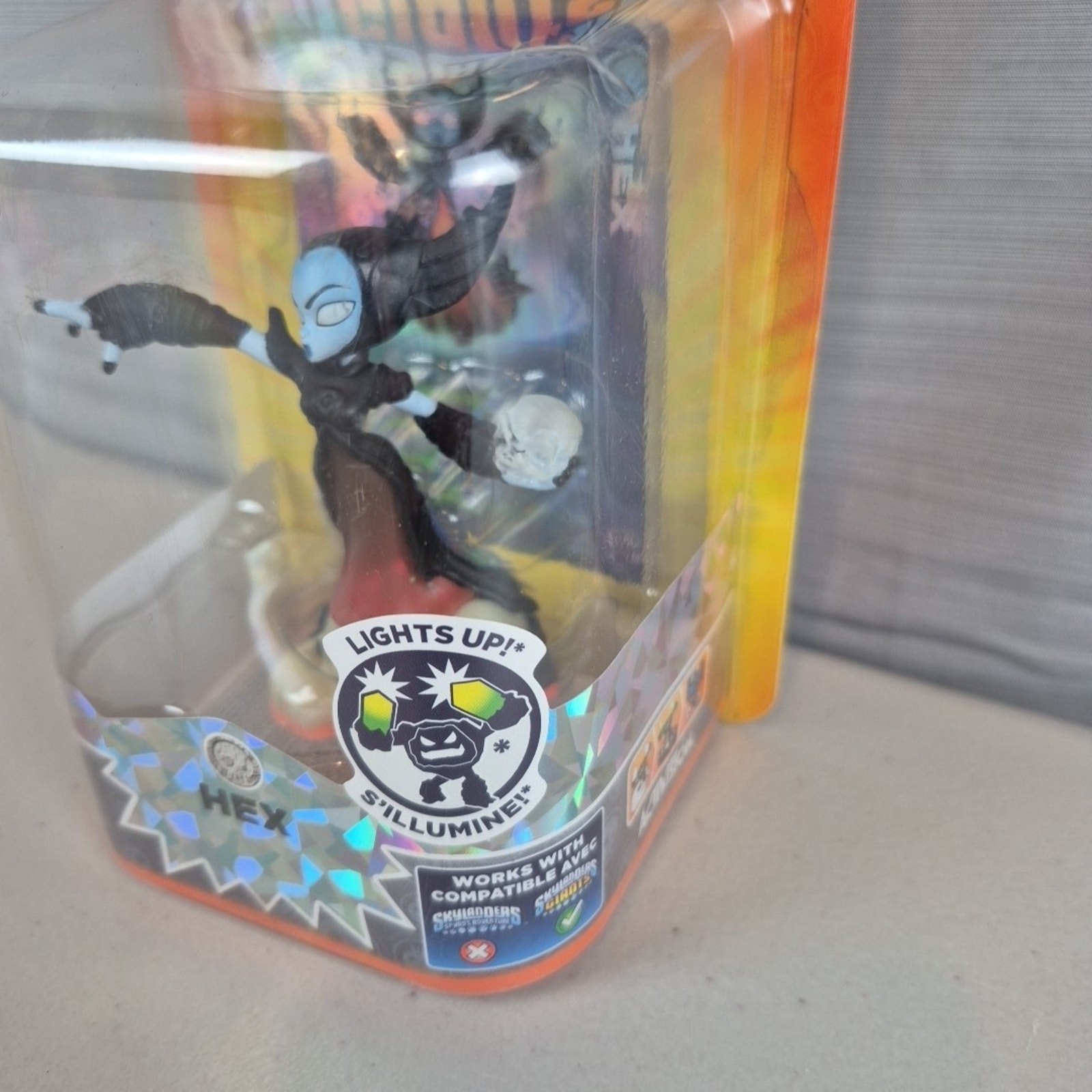 Skylanders Giants Activision Hex Lightcore Lights Up Toys to Life Game Figure