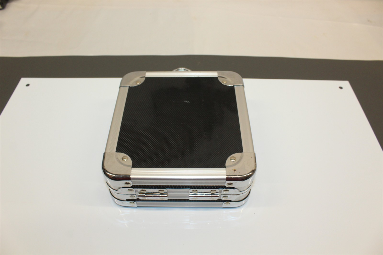 Vintage Rigid Storage Case 6″ x 6″ x 2″ Video Game Storage Travel