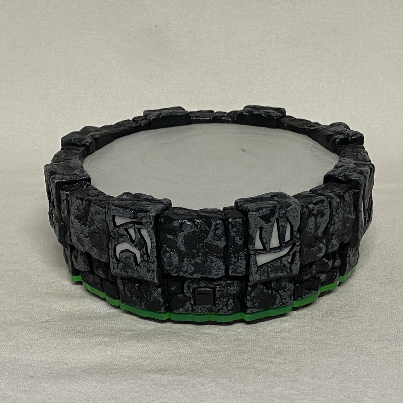 Skylanders Portal: Giants: Wireless Portal Of Power: Part Number 84148790