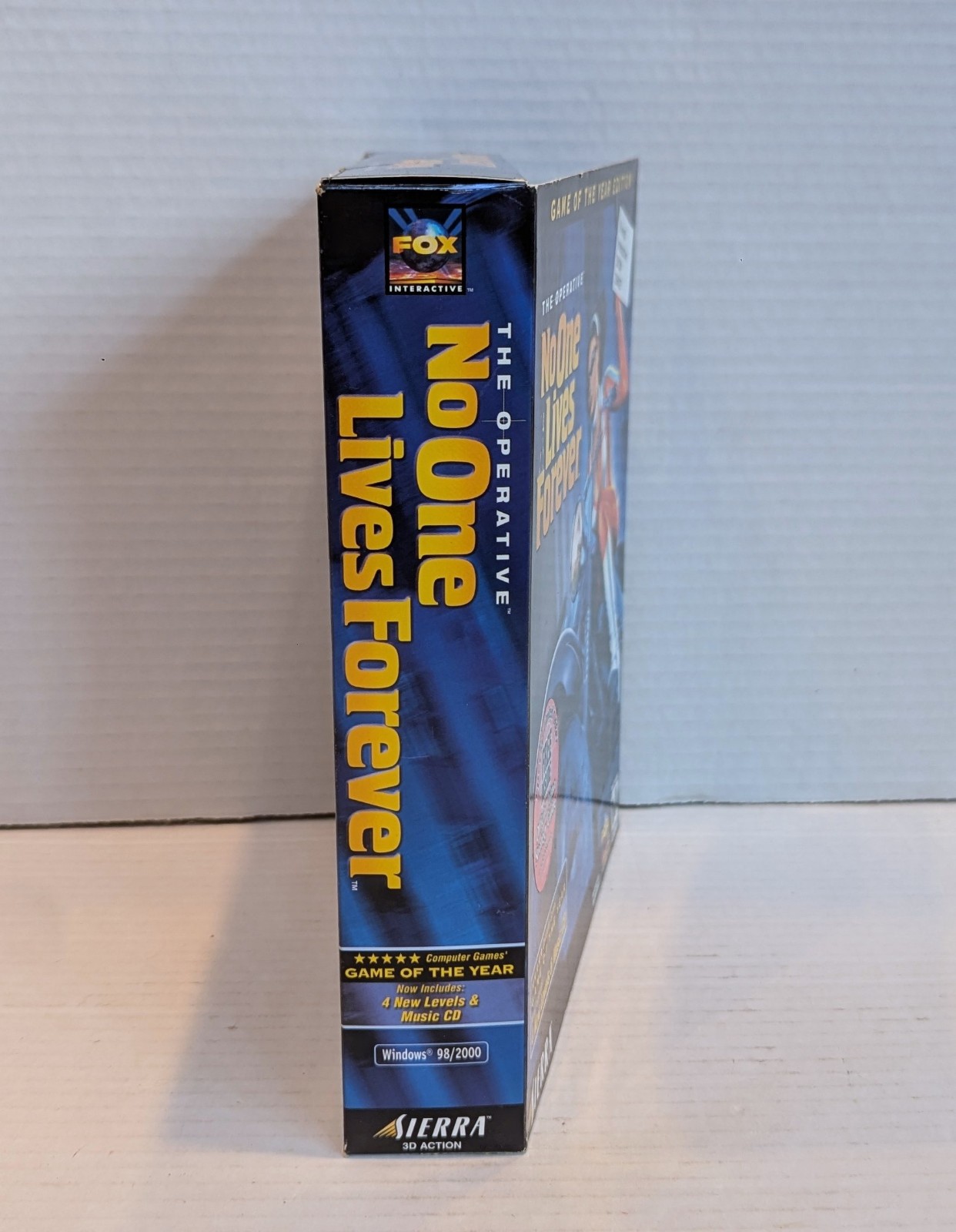 Operative: No One Lives Forever Game of the Year Edition 2001 Big Box Sealed