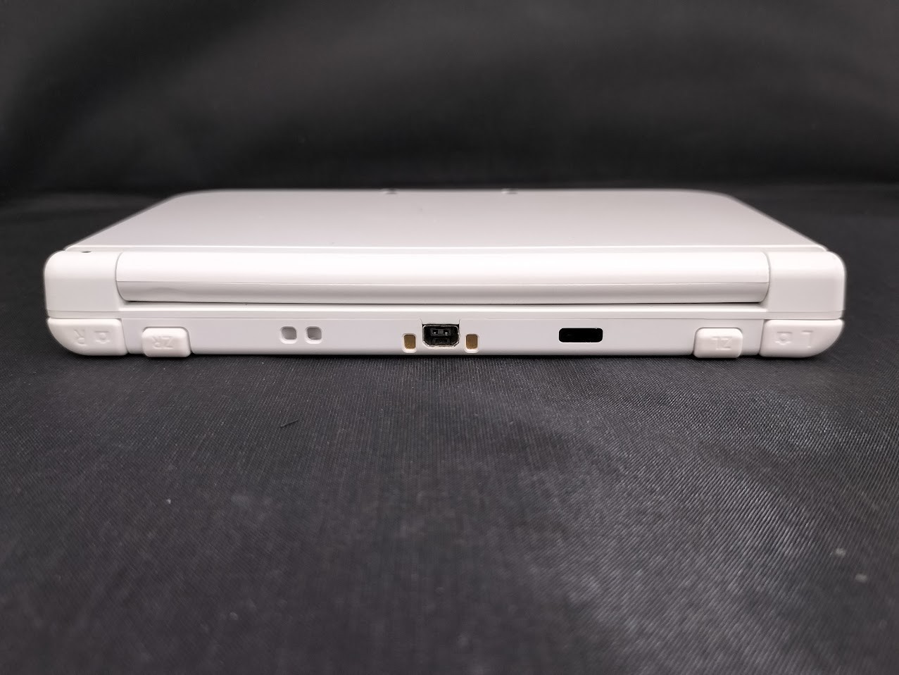 B770 Nintendo new 3DS LL XL console White Japan fx