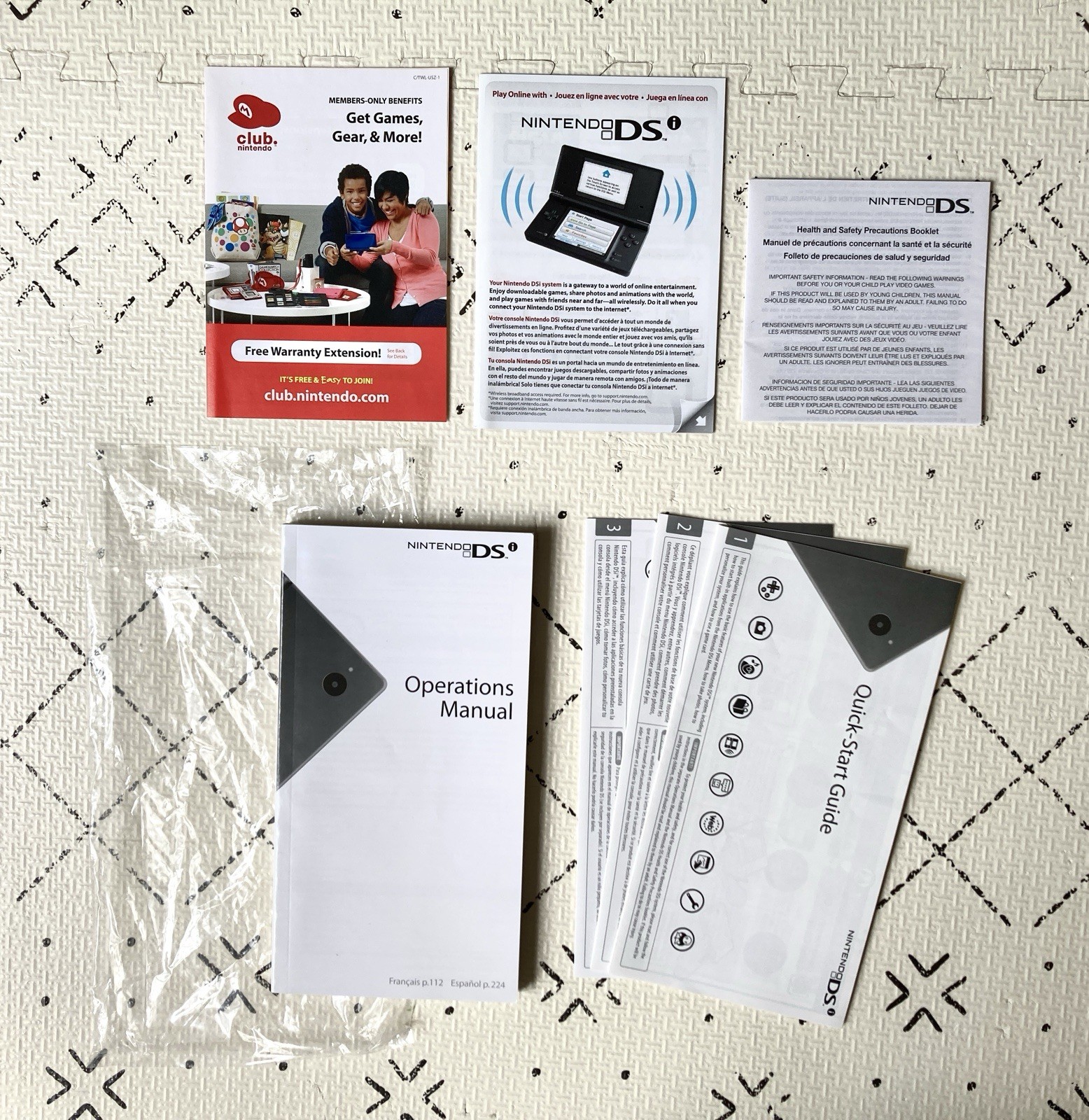 CIB Nintendo DSi Launch Edition Matte Red Handheld System W/ ALL Wrapping!