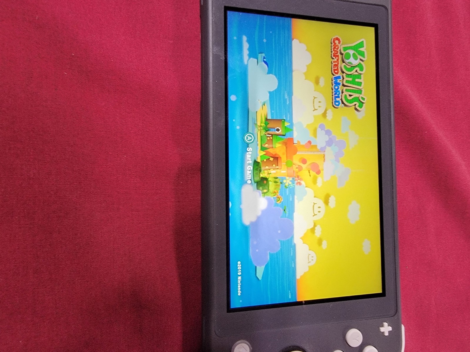 Yoshi’s Crafted World (Nintendo Switch, 2019) Cart Only Tested