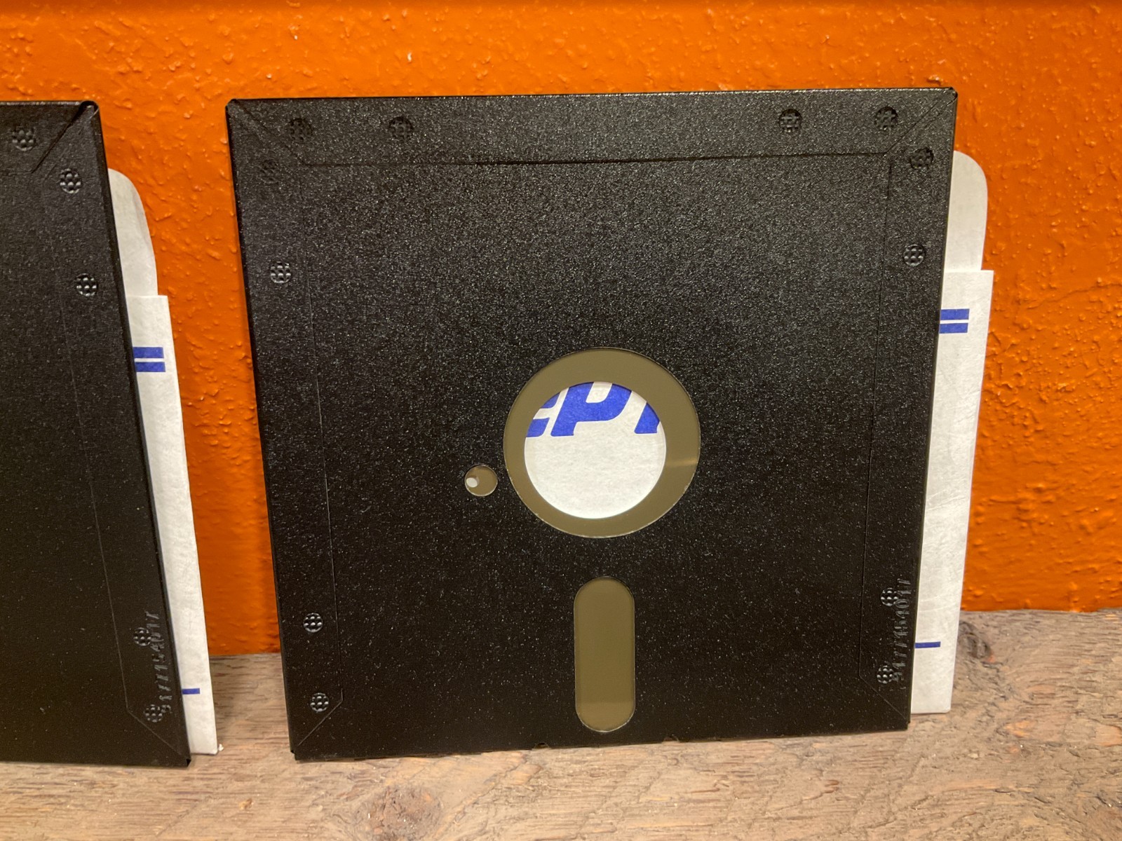 Vtg Revenge of Defender EPYX Disk 1-3 IBM PC & Compatibles Game