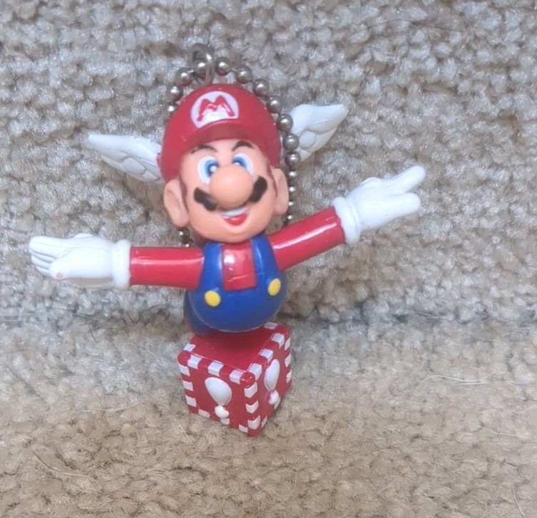 SUPER MARIO 64 Flying Mario Pencil Topper Figure Keychain Rare N64 Japan Prize